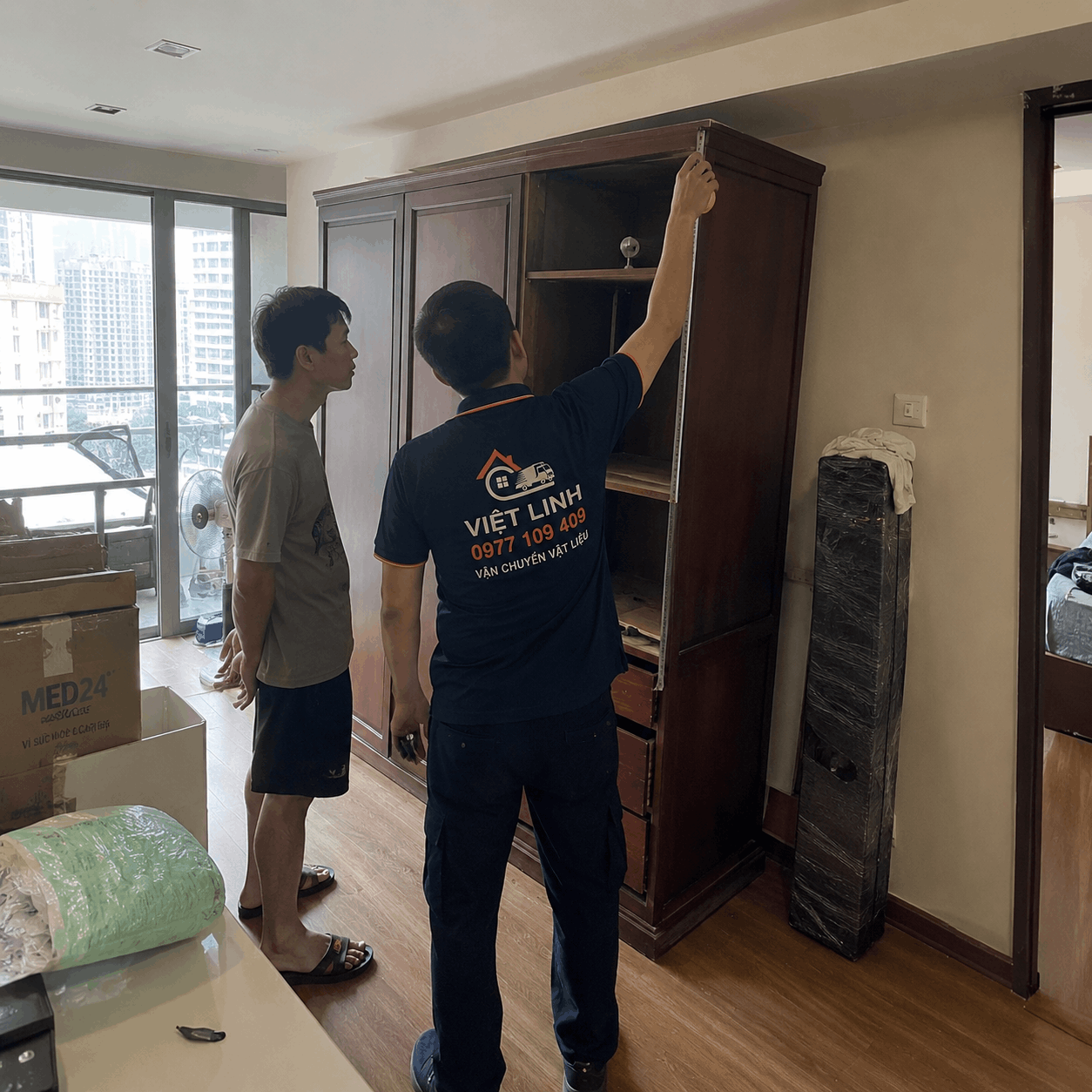 Dịch Vụ Chở Đồ Bỏ Đi Chung Cư Tại Phường Thanh Xuân – Giải Quyết Nhanh Những Món Đồ Không Còn Chỗ Đứng Trong Nhà